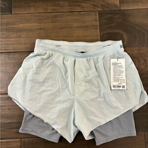 NWT Lululemon Athletica Men's 4” Light Gray Running Shorts